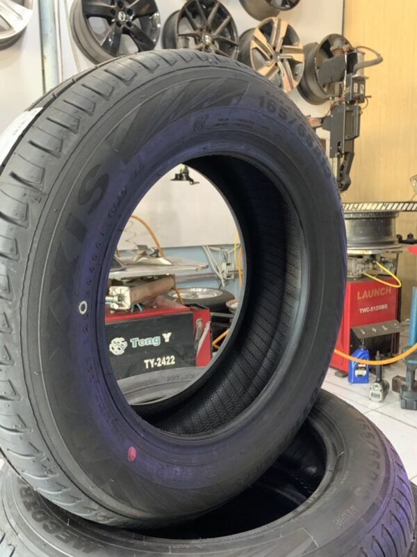 Lốp Maxxis 165/65R13 77H MAP5 Góc Chụp 2