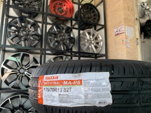 Lốp Maxxis 175/70R13 82H MAP5 Góc Chụp 4