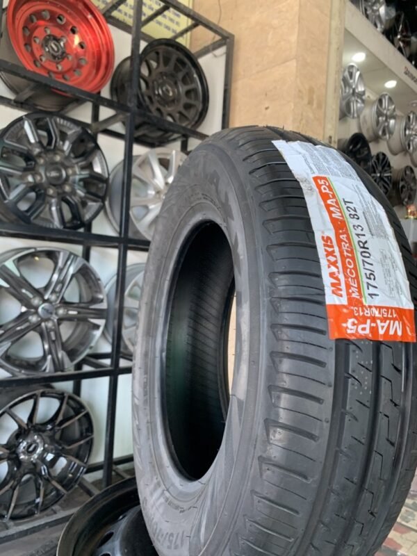 Lốp Maxxis 175/70R13 82H MAP5 Góc Chụp 2
