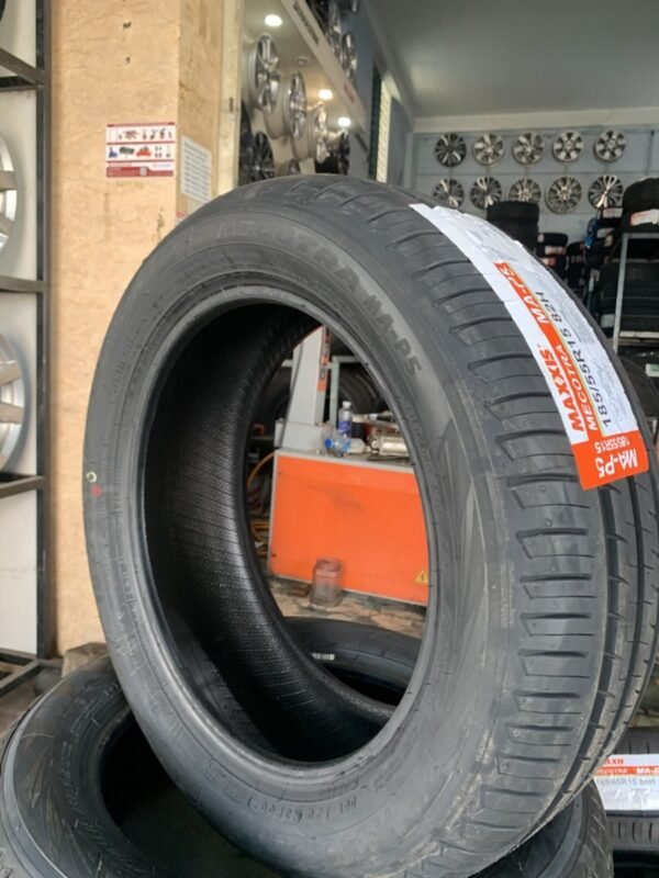 Lốp Maxxis 185/55R15 82V MAP5 Góc Chụp 2