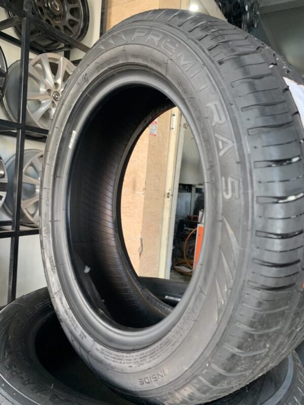Lốp Maxxis 195/55R15 85V HP5 Góc Chụp 2