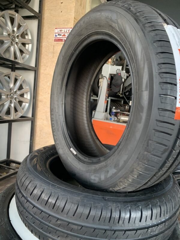 Lốp Maxxis 195/60R15 88V MAP5 Góc Chụp 2
