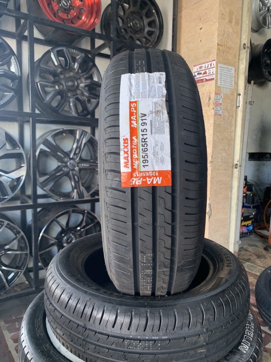Maxxis 195/65R15