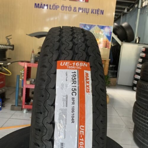 Lốp Maxxis 195R15C 8PR UE168 mặt đứng Lốp Maxxis 195R15C 8PR UE168 Chính Hãng