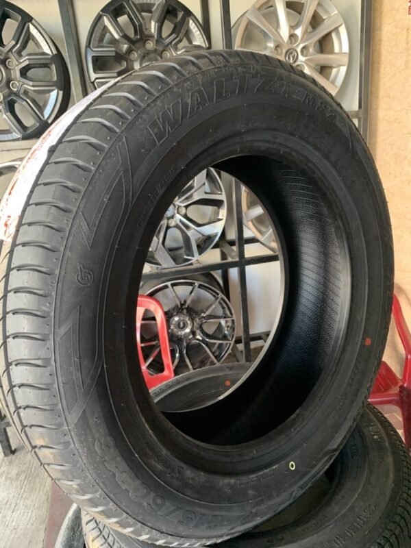 Lốp Maxxis 215/60R16 95V MS2 Chính Hãng
