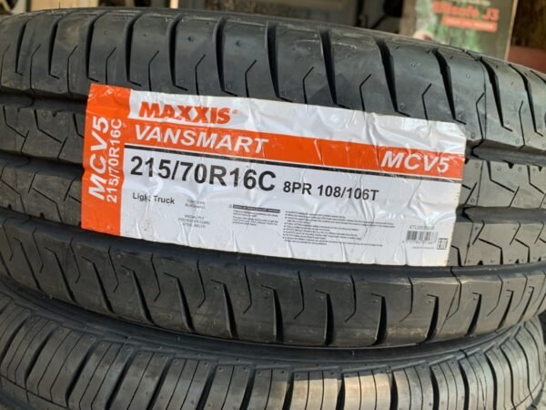 Lốp Maxxis 215/70R16C 8PR MCV5 Chính Hãng