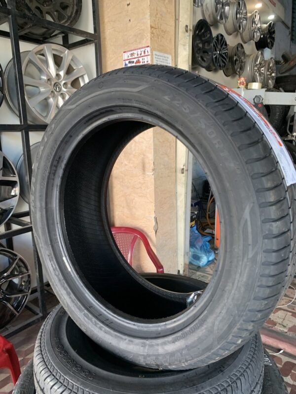 Lốp Maxxis 225/50R17 98V MS2 Chính Hãng
