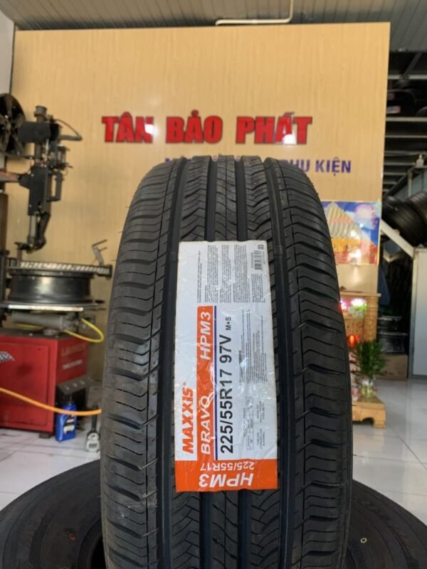 Lốp Maxxis 225/55R17 97V HP-M3 Chính Hãng