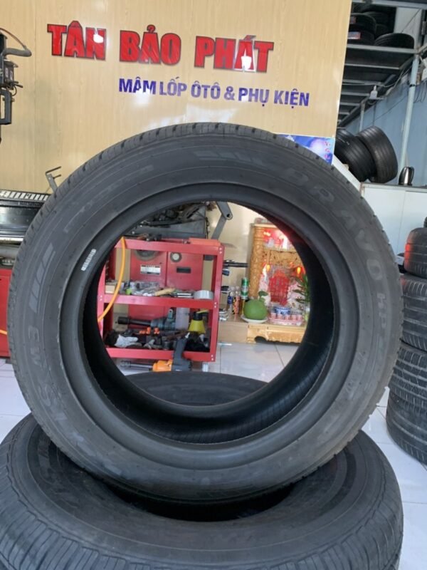 Lốp Maxxis 225/55R17 97V HP-M3 Chính Hãng