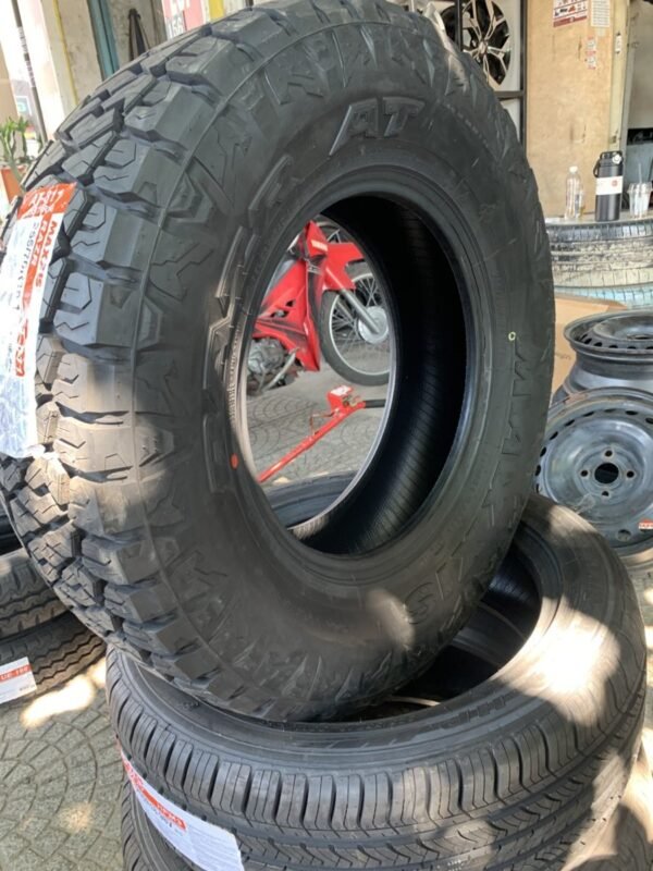 Lốp Maxxis 255/70R16 111T AT811 Chính Hãng