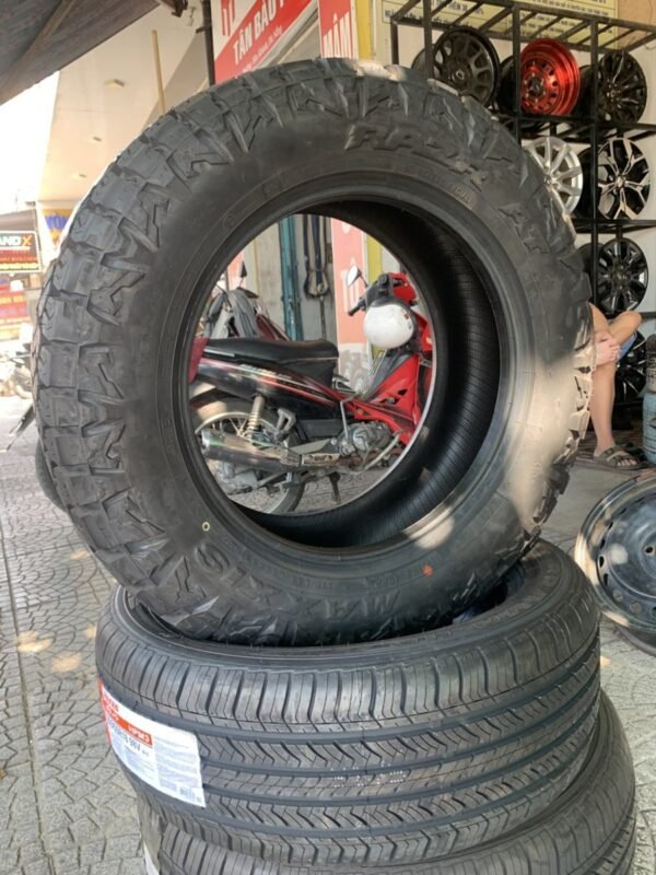Lốp Maxxis 265/60R18 10PR AT811 Chính Hãng