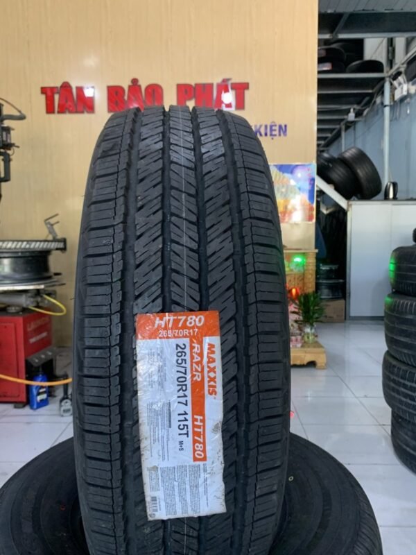Lốp Maxxis 265/70R17 115T HT780 Chính Hãng